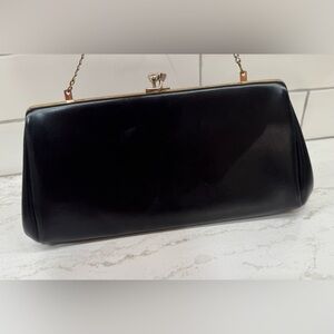 🖤 Vintage Black Frame Clutch w Chain Strap & Red Lining ♥️